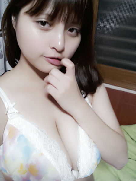 미분류 / 하경 맥심